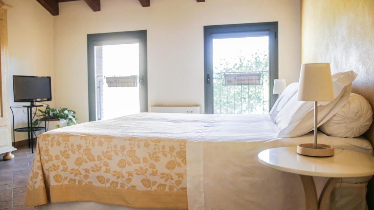 Quattrocolli B&B Quattro Castella Luaran gambar