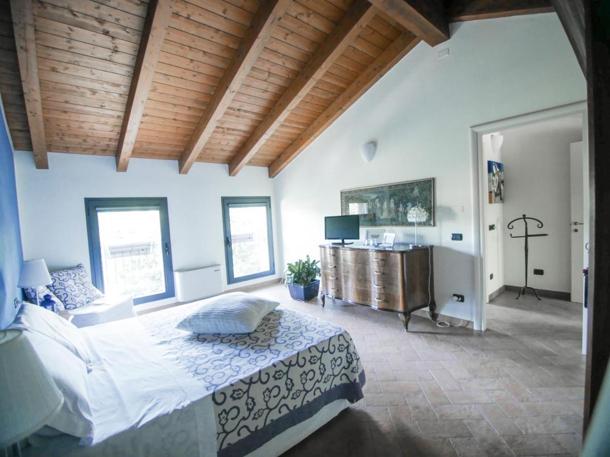 Quattrocolli B&B Quattro Castella Luaran gambar